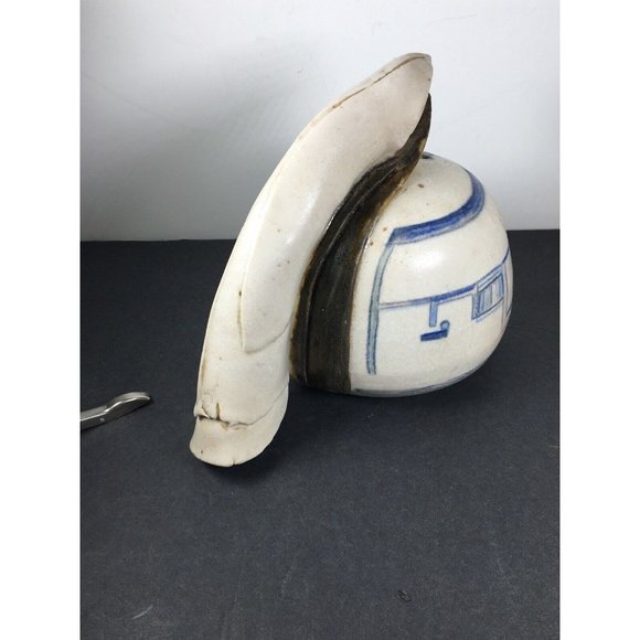 Vintage Pottery Ceramic Porcelain Blue & White Hand Painted Container  Signed - Picture 6 of 13